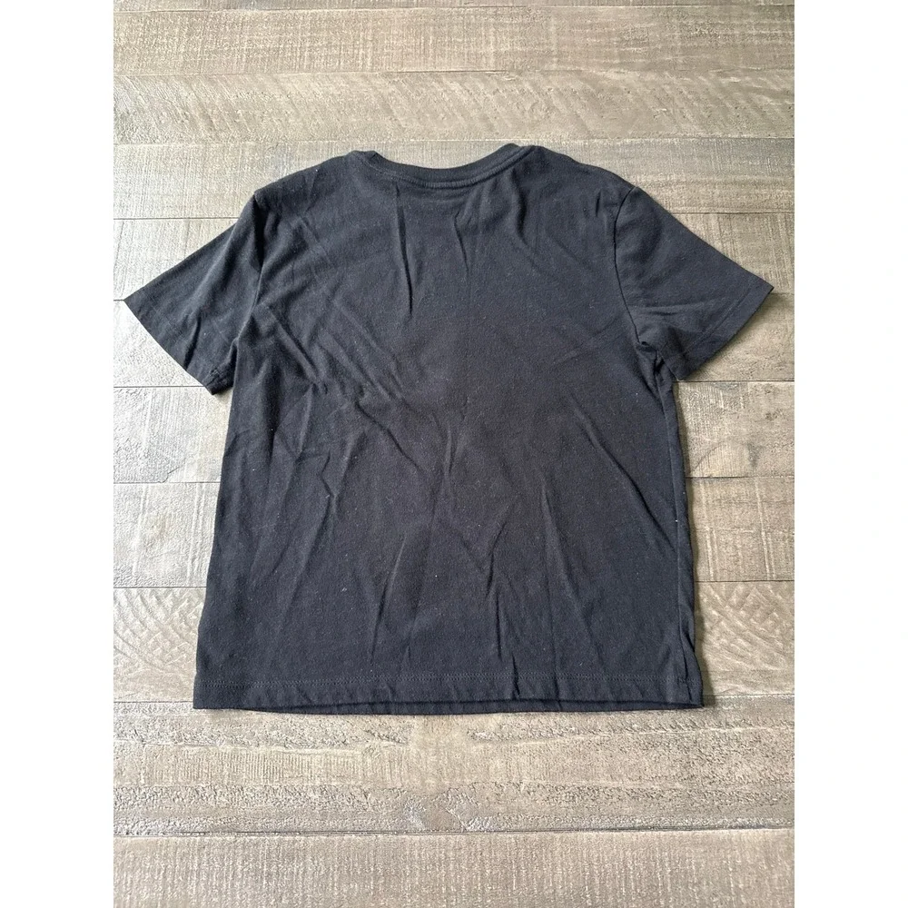 Old Navy Boys Black pixelated Shark Short Sleeve Tee Size 8